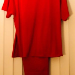 IMAN Global Chic Curv Appeal Jeans and T-Shirt set